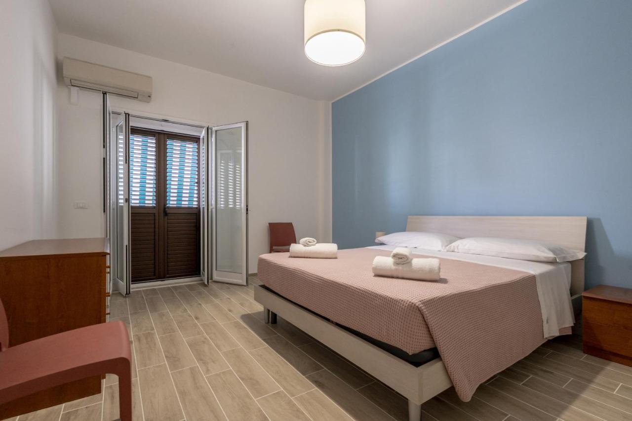 Casa Ecate Apartment Marina di Ragusa Ngoại thất bức ảnh